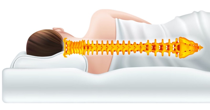 Ergonomisch richtige Lagerung der Halswirbelsäule im Liegen